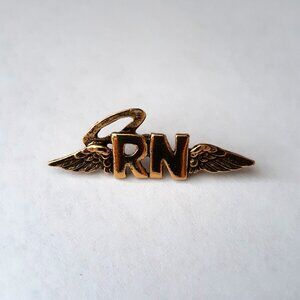 JJ Jonette RN Graduation Ceremony Lapel Pin Wings Halo Gold Tone Vintage